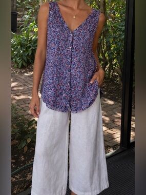 Floral Button-Down Sleeveless Tunic Top 100% Cotton